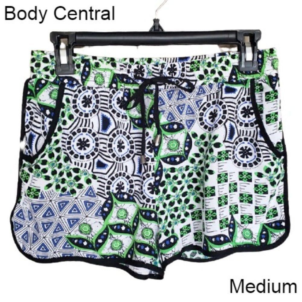 Women's Casual Graphic Shorts Pockets